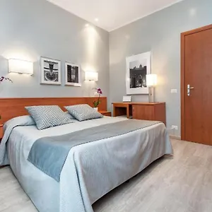 Roi Appartamento Roma
